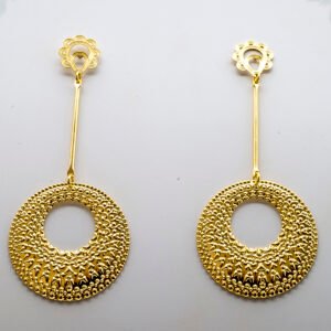 Brinco Pendulo Circular Vazado e Trabalhado Banhado em Ouro 18K