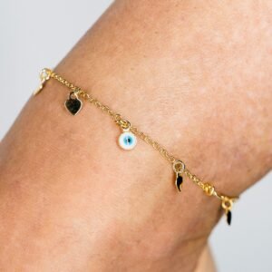 Tornozeleira Olho Grego e Corações Pendurados Banhada em Ouro 18K