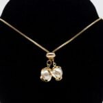Colar Regulável com 2 Pérolas Banhado em Ouro 18K