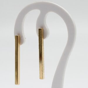 Brinco Liso Retangular Banhado em Ouro 18K