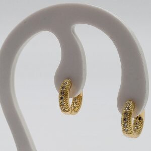 Brinco Argola Cravejada com Zircônia Cristal Pequeno Banhado em Ouro 18K