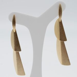 Brinco Sobreposto Geométrico Banhado em Ouro 18K