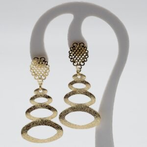 Brinco Trabalhado com Elos Ovais Vazados Banhado em Ouro 18K