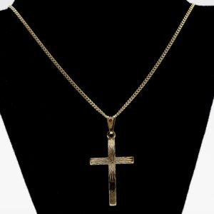 Colar Cruz Detalhada com Feixe de Luz Banhado em Ouro 18K