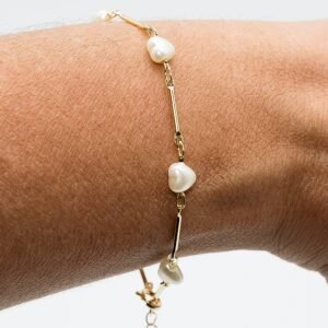 Pulseira Corrente Reta com Pérolas de Coração Banhada em Ouro 18K