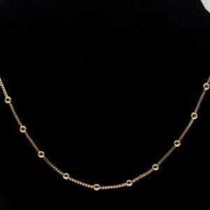 Colar com Mini Bolas na Corrente Banhado em Ouro 18K