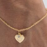 Pulseira Pingente Coração e Ponto de Luz Banhada em Ouro 18K