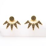 Brinco Leque Zircônias Pretas Banhado em Ouro 18K