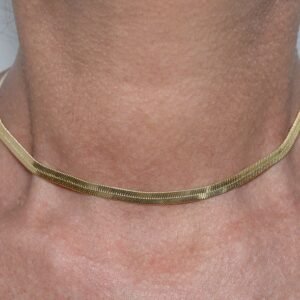 Colar Liso Detalhado Banhado em Ouro 18K