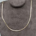 Colar Corrente Longa Lisa Banhada em Ouro 18K