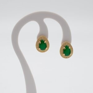 Brinco Trabalhado com Zircônia Verde Banhado em Ouro 18K