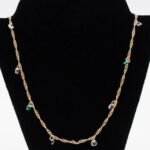 Colar Corrente Longa Torcida com Zircônias Coloridas Penduradas Banhado em Ouro 18K