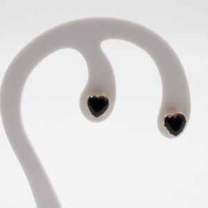 Brinco Coração Médio Zircônia Preta Banhado em Ouro 18K