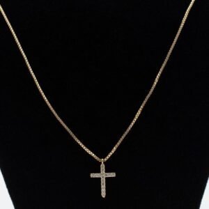 Colar Mini Cruz Cravejada com Zircônia Cristal Banhado em Ouro 18K