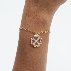 Pulseira Pingente de Trevo na Cor Branca Banhada em Ouro 18K