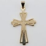 Pingente Cruz com Detalhes Vazados Banhado em Ouro 18K
