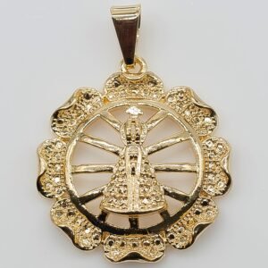 Pingente Santa com Círculo em Formato de Flor Banhado em Ouro 18K