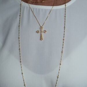 Colar Corrente Tripla Cruz com Zircônias e Bolas Banhado em Ouro 18K
