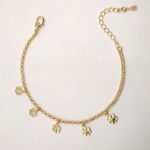 Pulseira Flores Desenhadas Penduradas Banhada em Ouro 18K