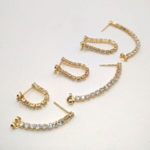 Brinco Zircônias Cristal Trio Banhado em Ouro 18K