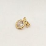 Pingente Zircônia Cristal Redonda com Borda Banhada em Ouro 18K