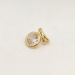 Pingente Zircônia Cristal Redonda com Borda Banhada em Ouro 18K