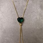 Colar Gravata Zircônia Verde em Formato de Coração Banhado em Ouro 18K