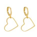 Brinco Mini Argola com Pingente de Coração Vazado Banhado em Ouro 18K