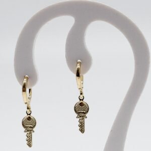 Brinco Pingente de Chave Banhado em Ouro 18K